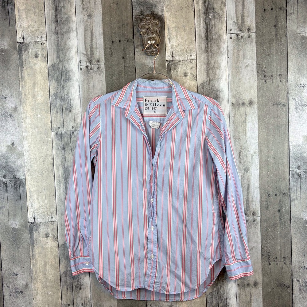 Frank and Eileen Multi Color Striped Cotton Button Down Shirt Size Small.